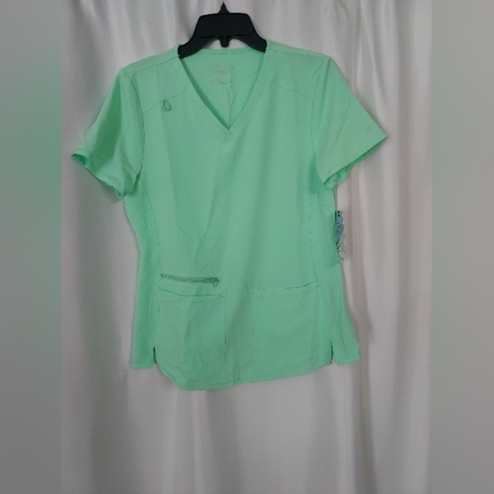 Allure by Cherokee Scrub Green Top NWT  Size S